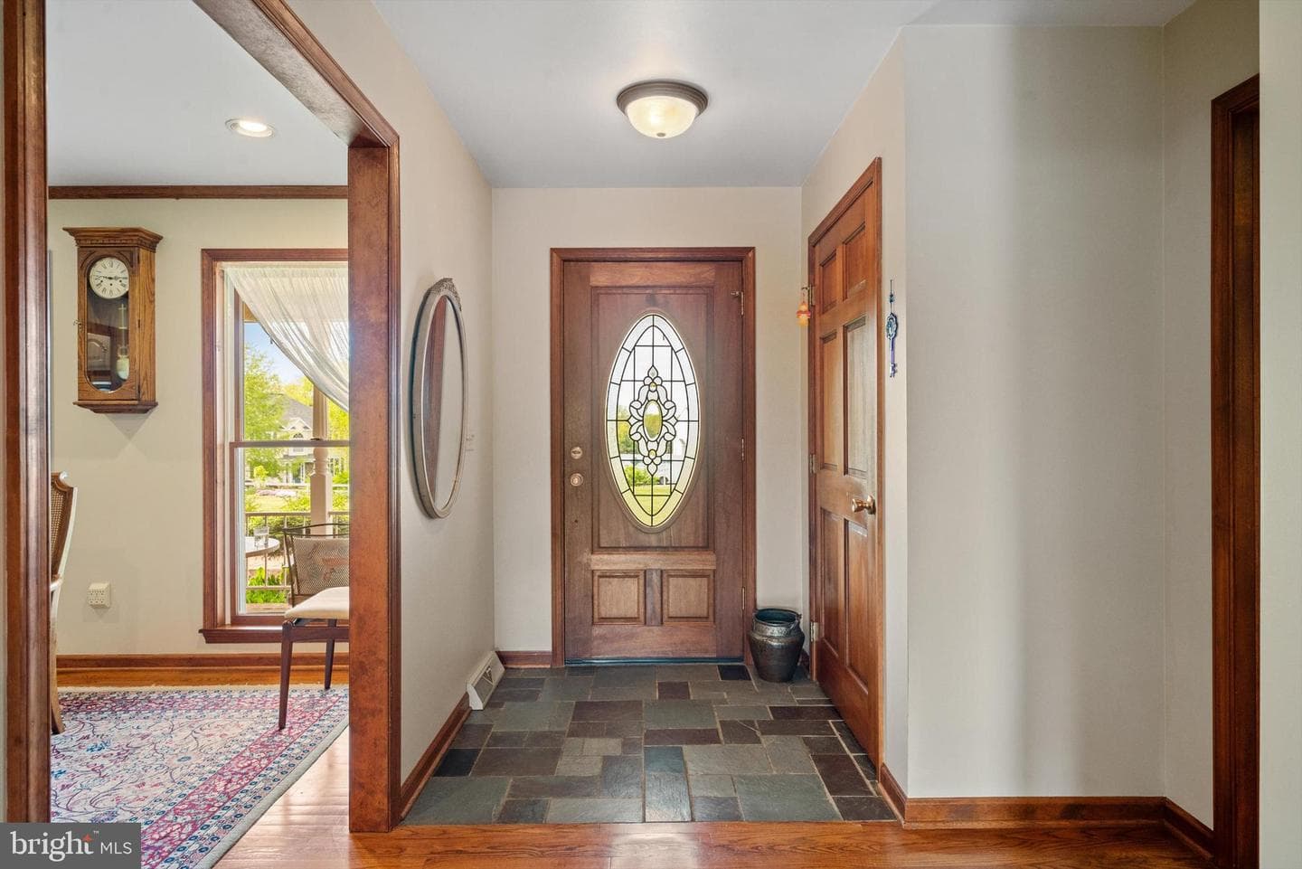 571 Edwin Boulevard photo 10