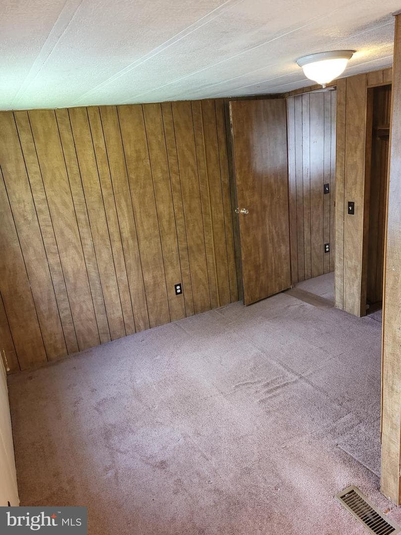 185 Hunt Drive photo 21