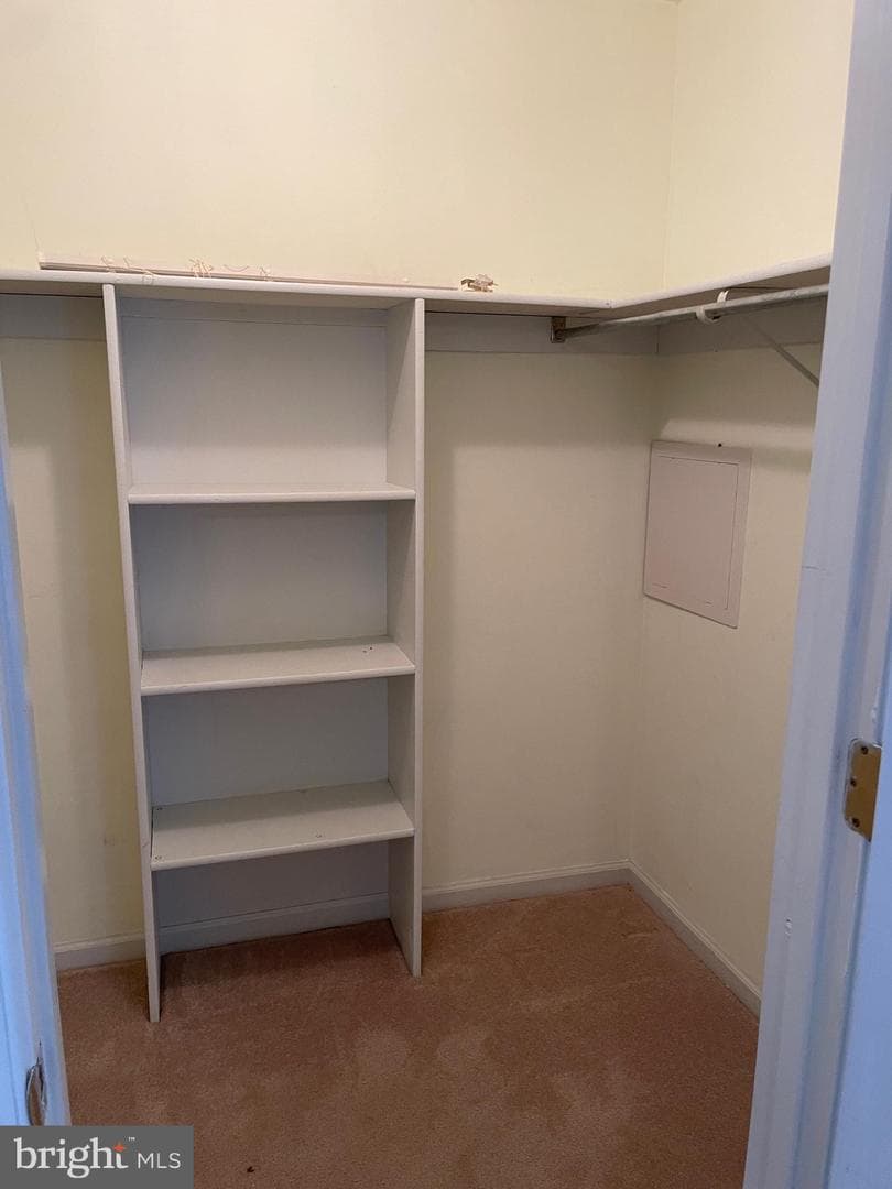 221 Deerfield Drive photo 37