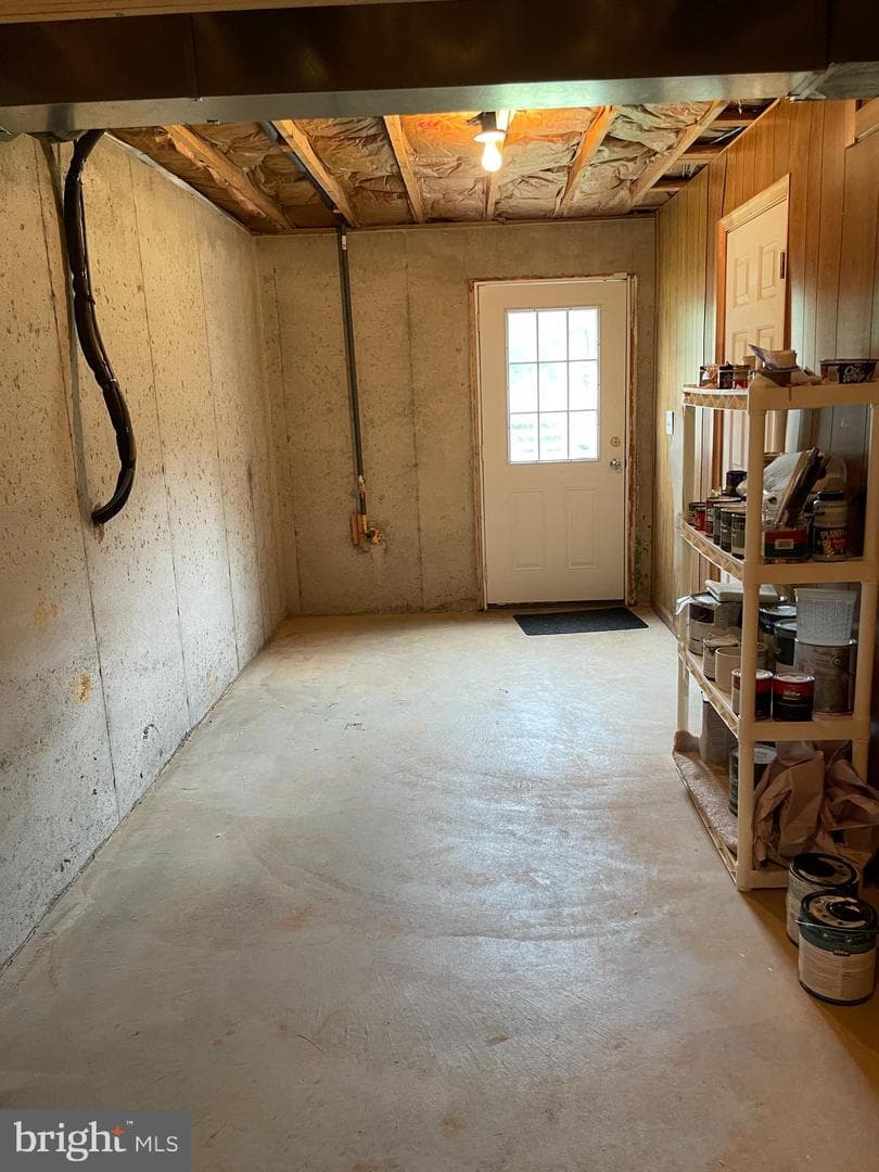 221 Deerfield Drive photo 40
