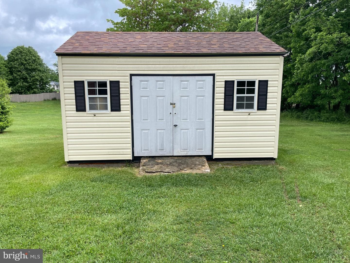 221 Deerfield Drive photo 45