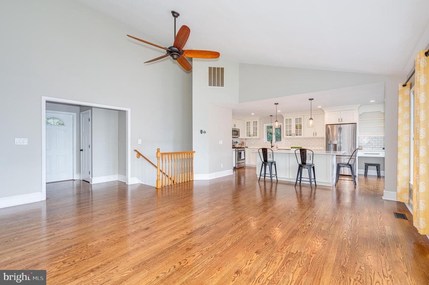 344 Bedford Drive photo 16