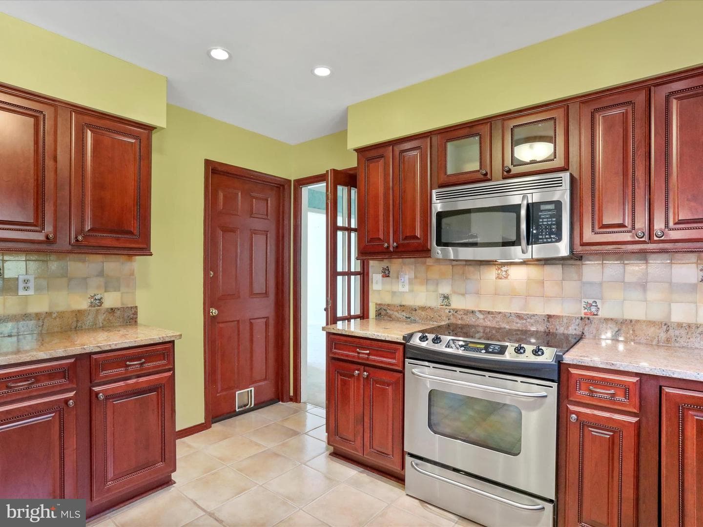 120 Monticello Drive photo 23