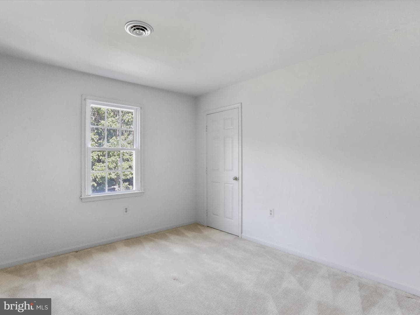 120 Monticello Drive photo 41