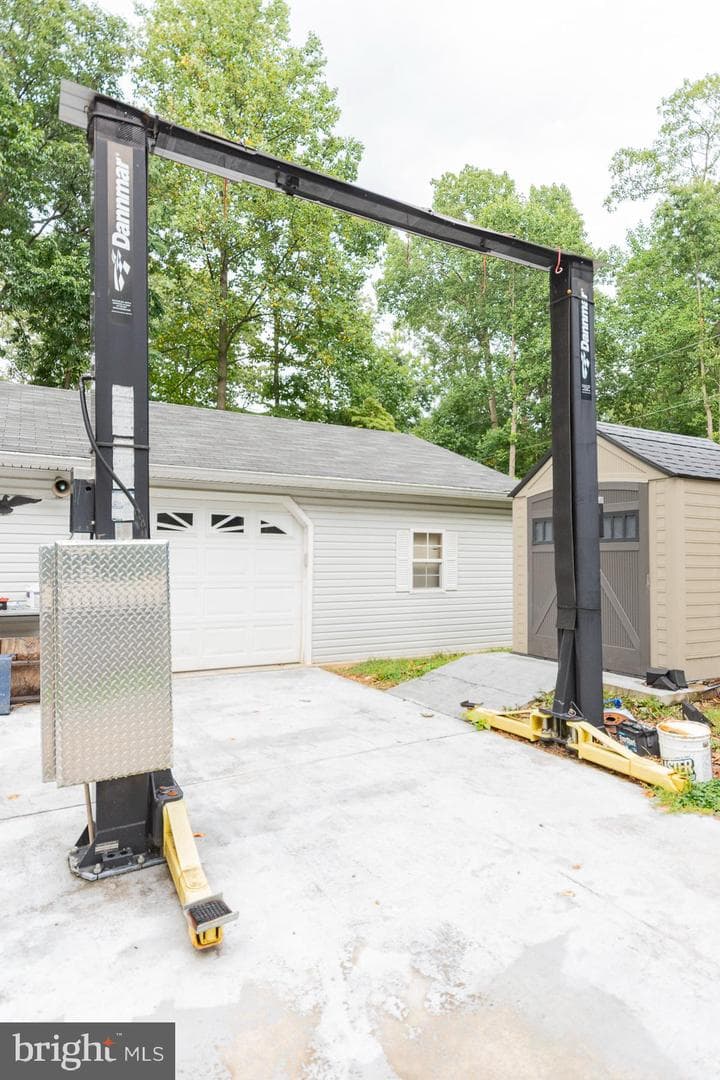 1227 Rolling Lane photo 25