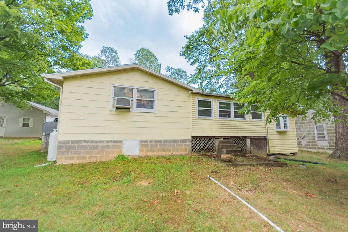1227 Rolling Lane photo 46