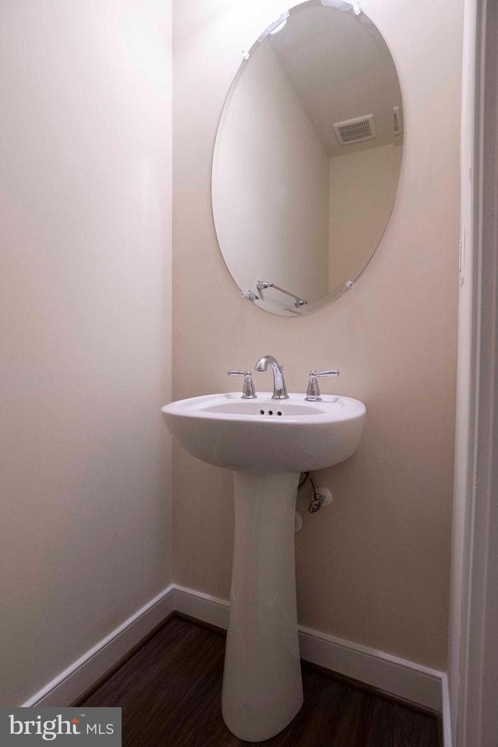 17 Blackburn Court photo 47