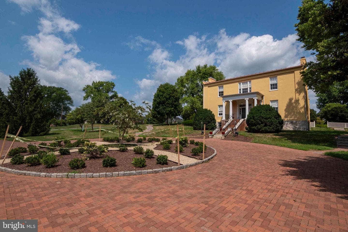 17 Blackburn Court photo 63