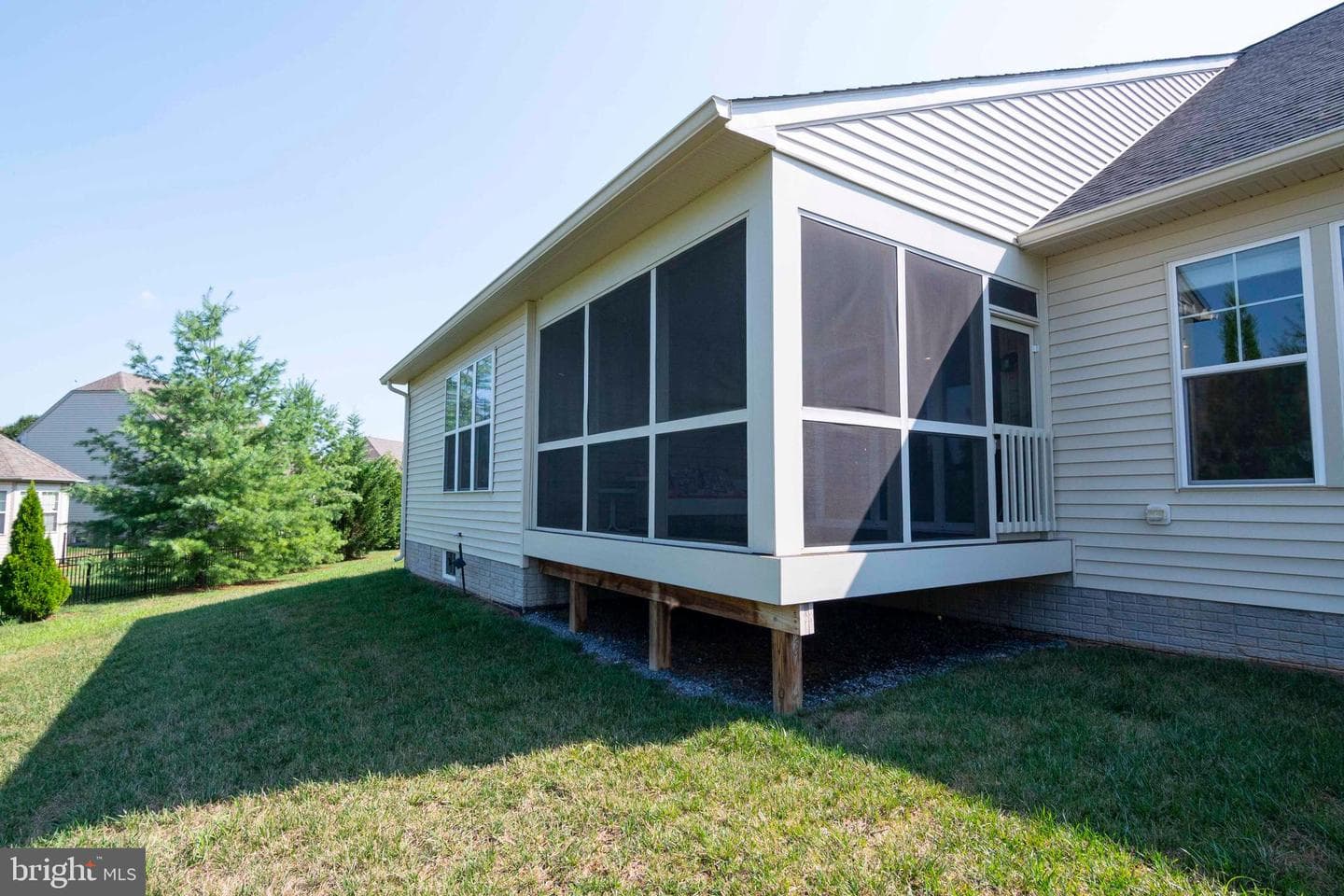 17 Blackburn Court photo 9