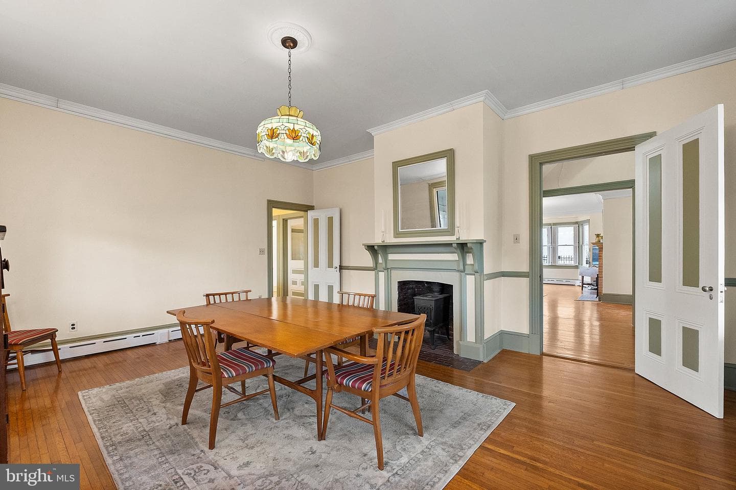 421 S George Street photo 13