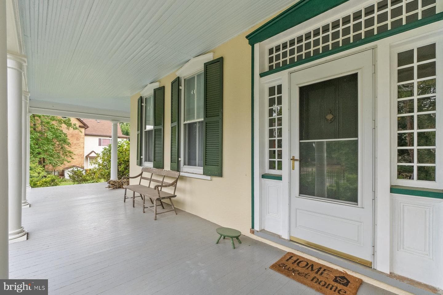 421 S George Street photo 4