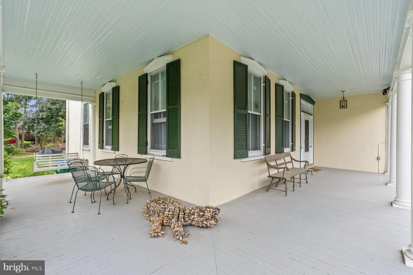 421 S George Street photo 5