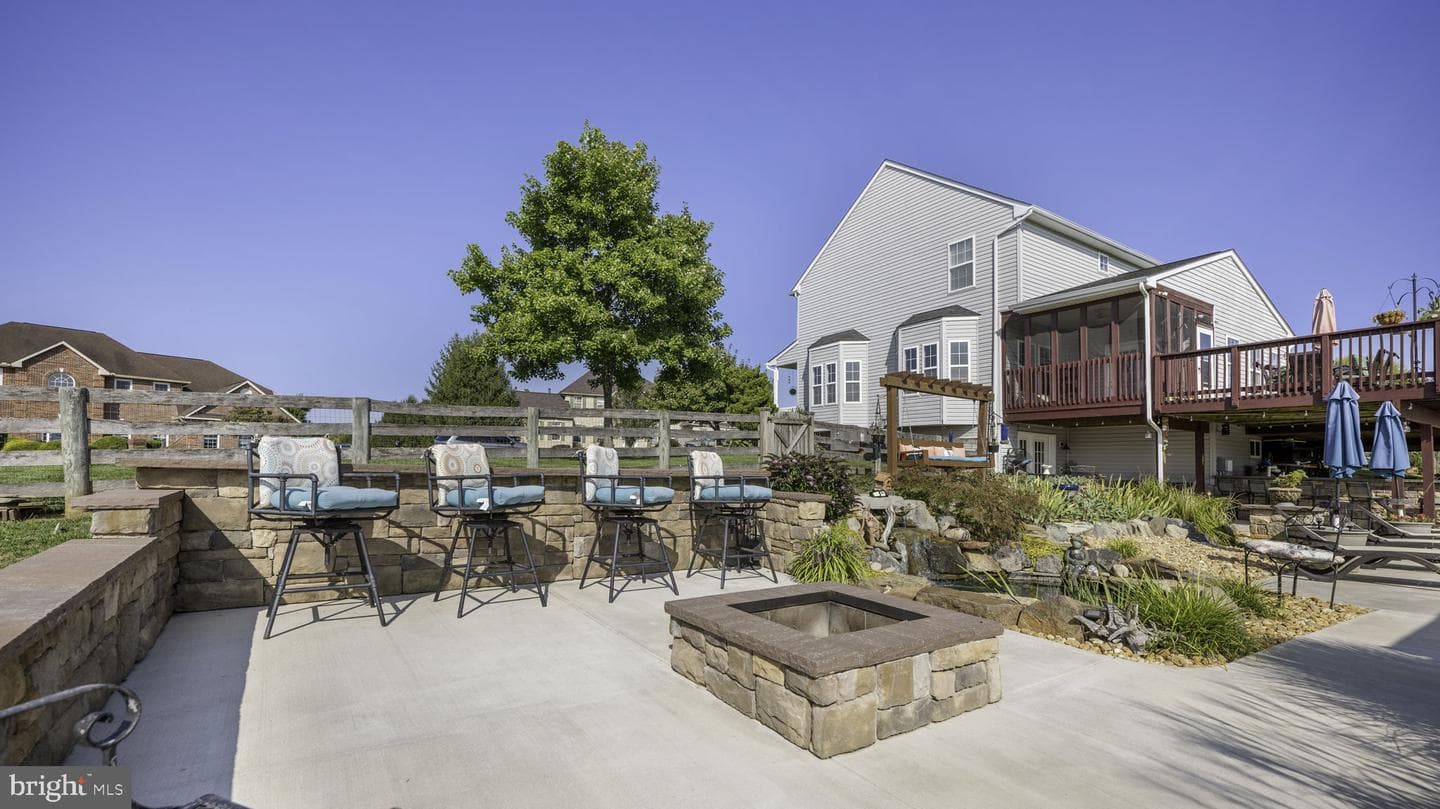 107 Spruce Hill Way photo 19