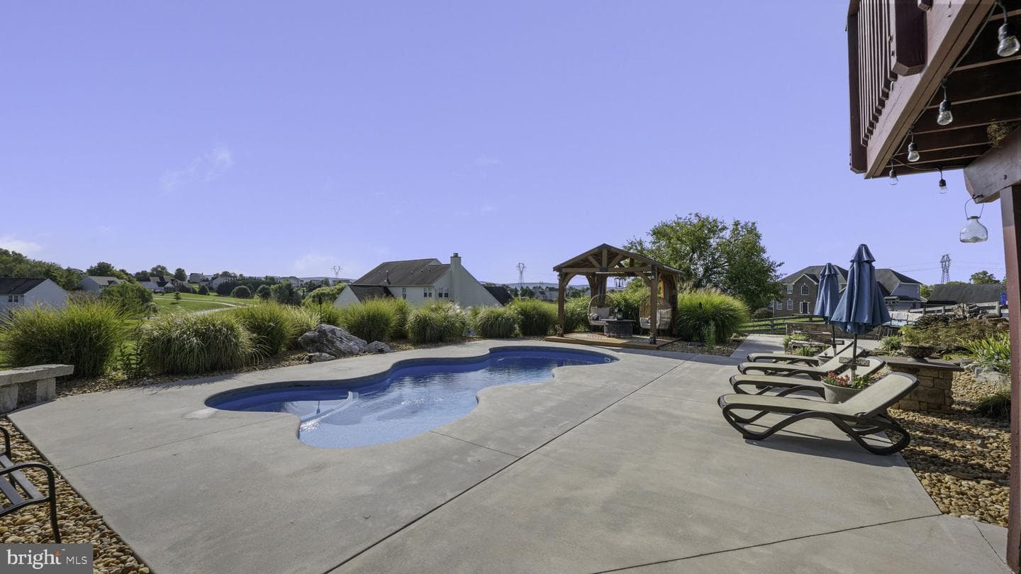 107 Spruce Hill Way photo 22