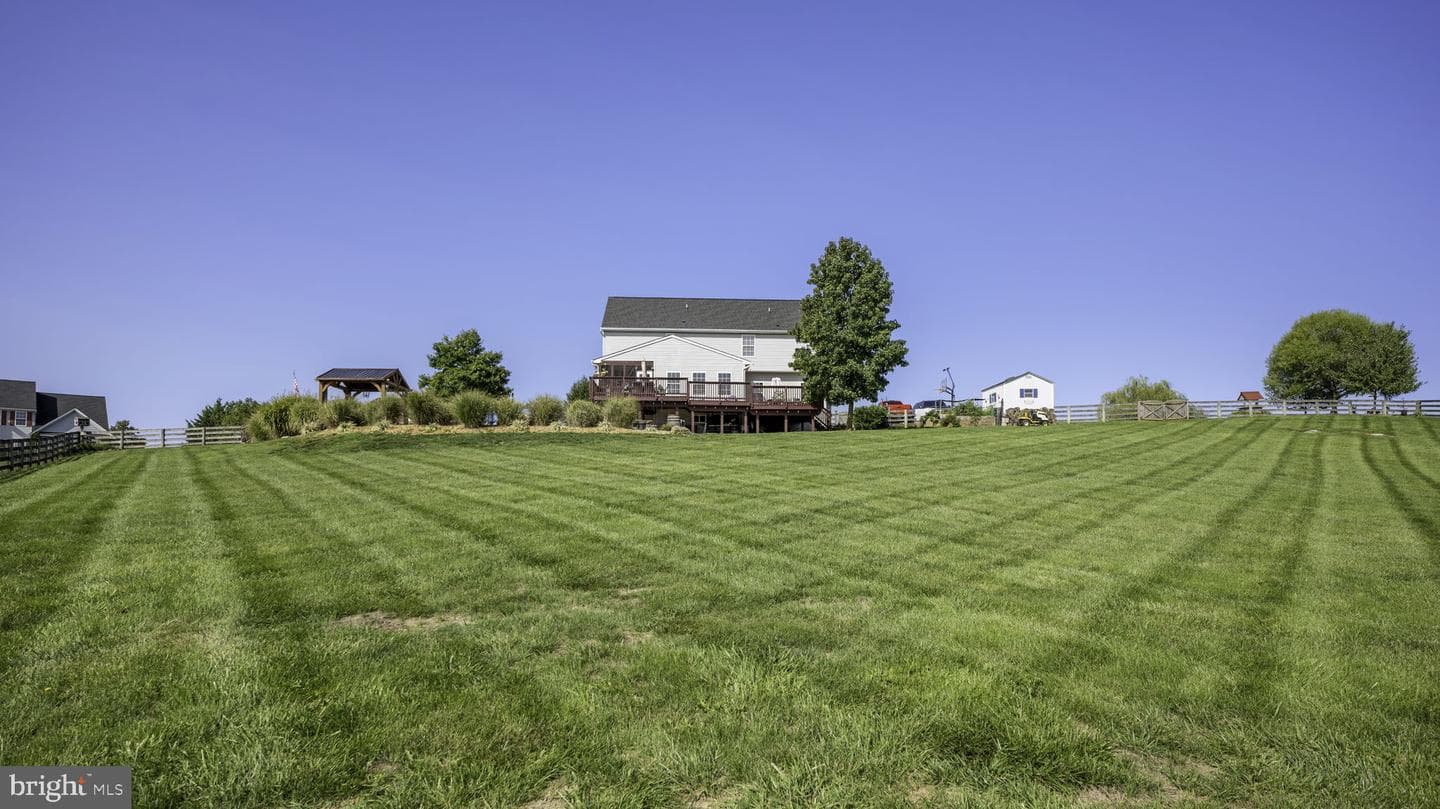 107 Spruce Hill Way photo 58