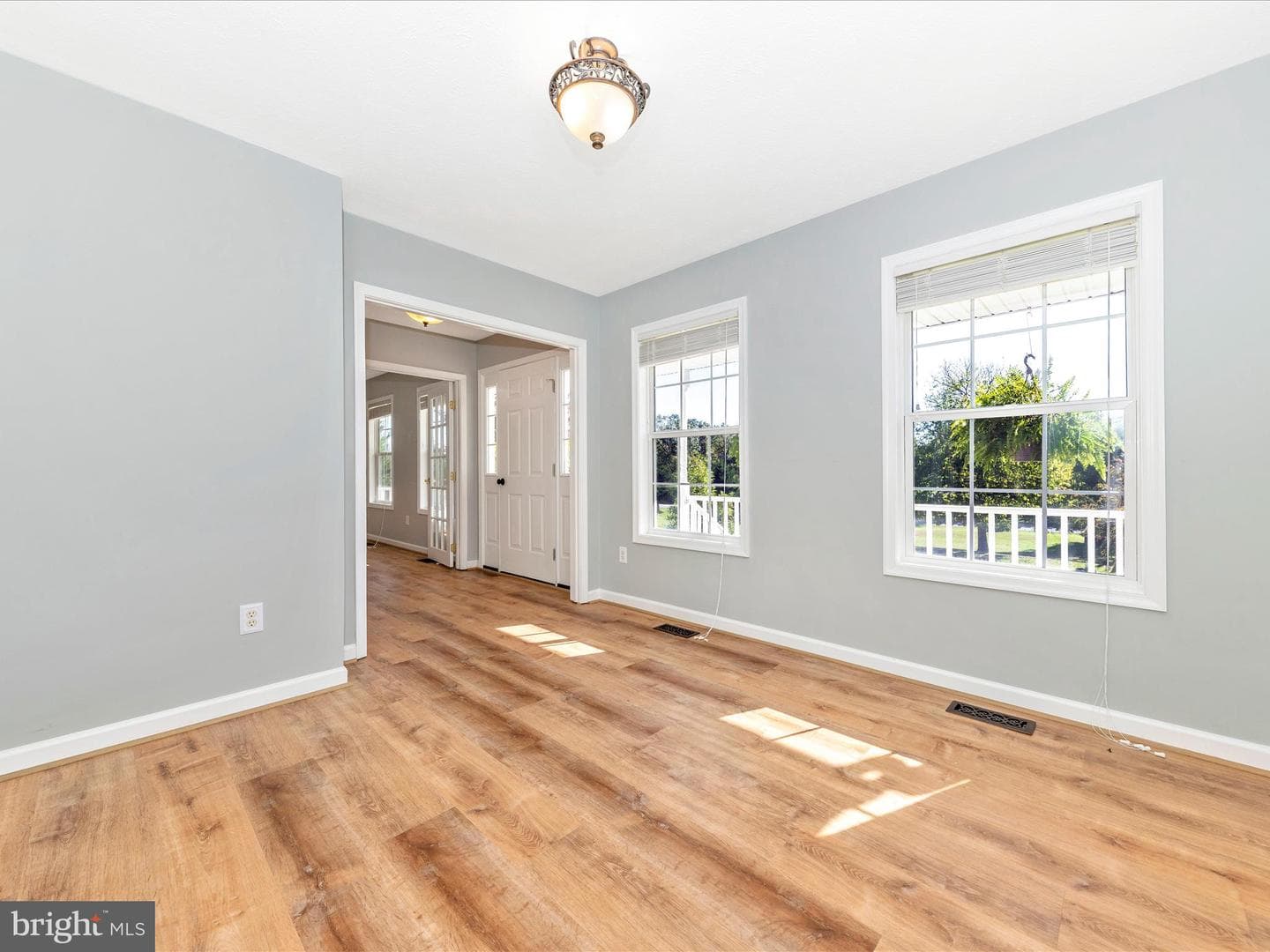 606 New Meadow Drive photo 8