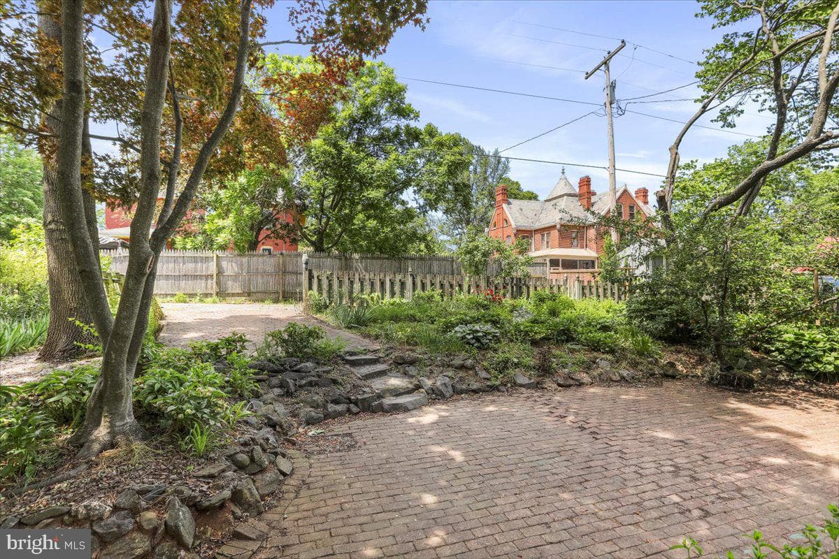 522 S Mildred Street photo 44