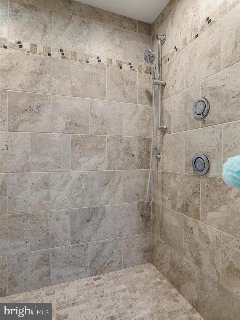83 Green Bulrush Court photo 24