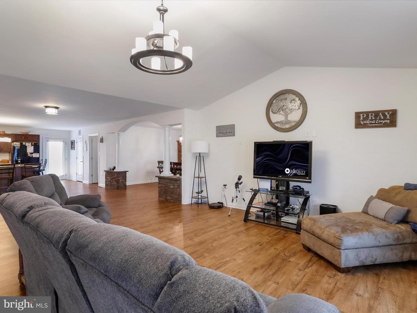 83 Green Bulrush Court photo 9