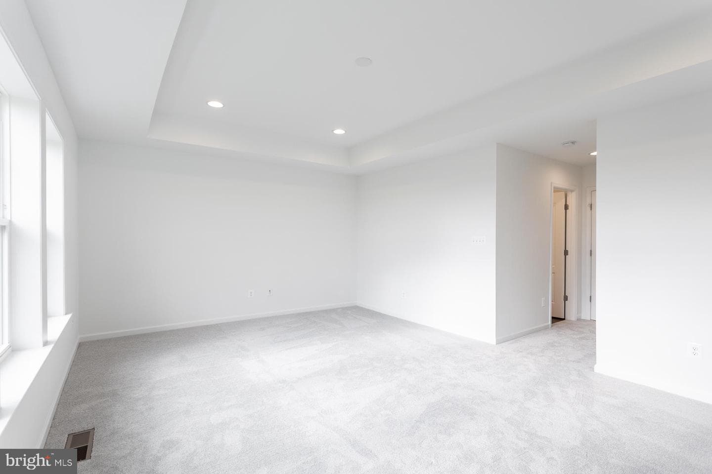 755 Lord Fairfax Street photo 16