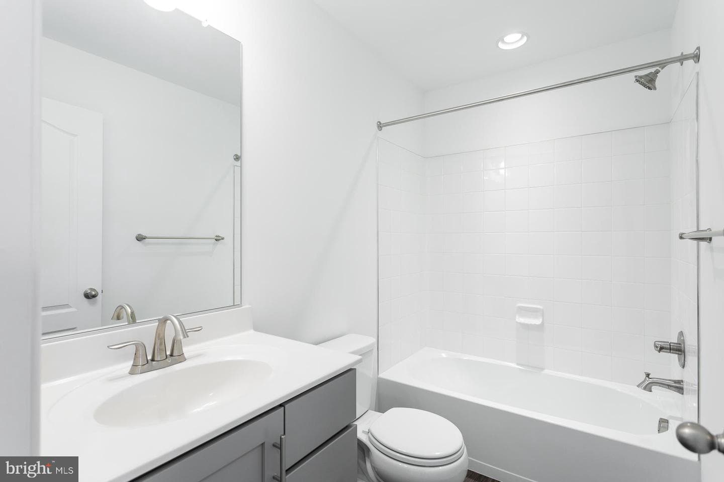 755 Lord Fairfax Street photo 21