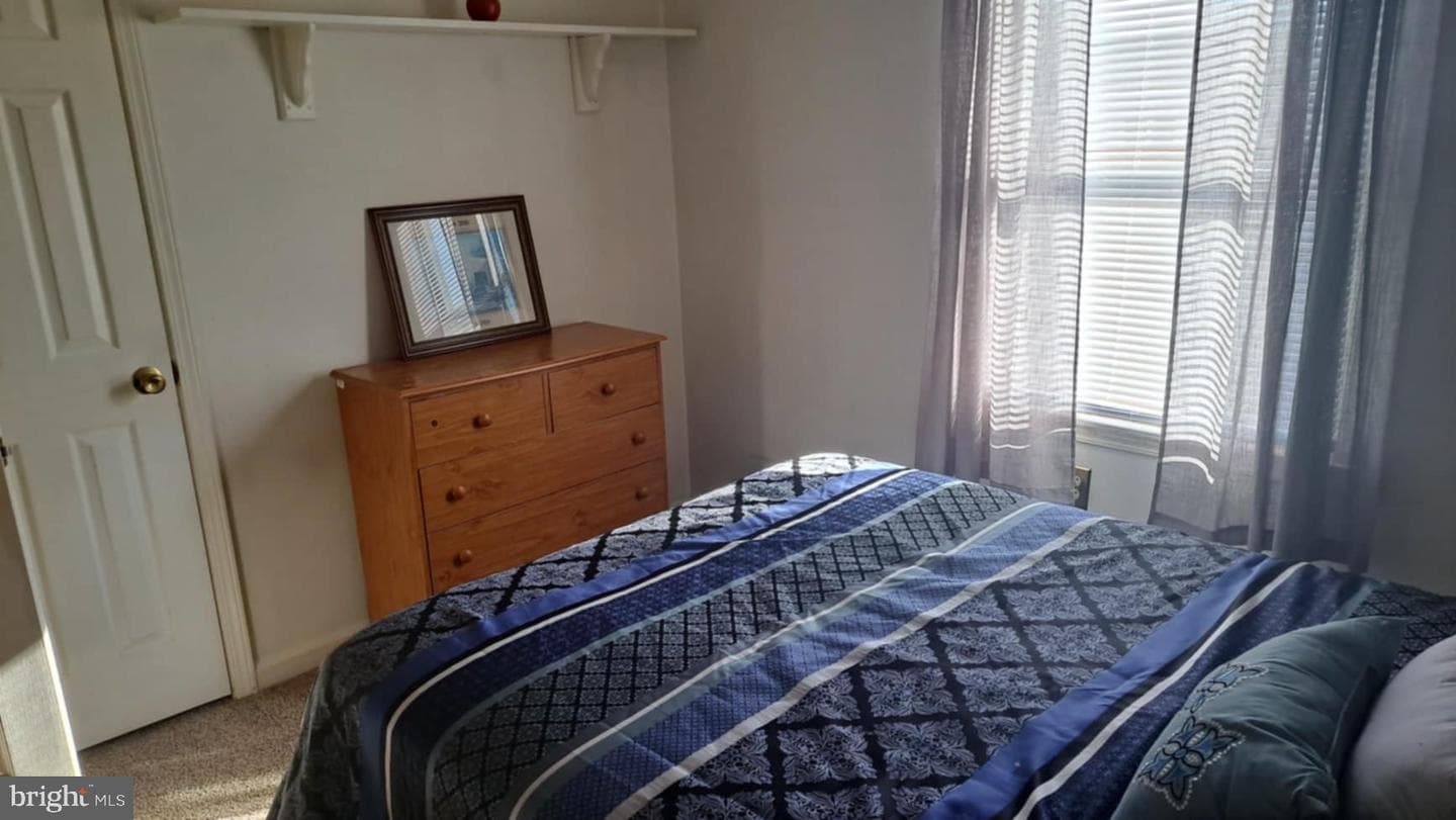 243 Fulton Avenue photo 20