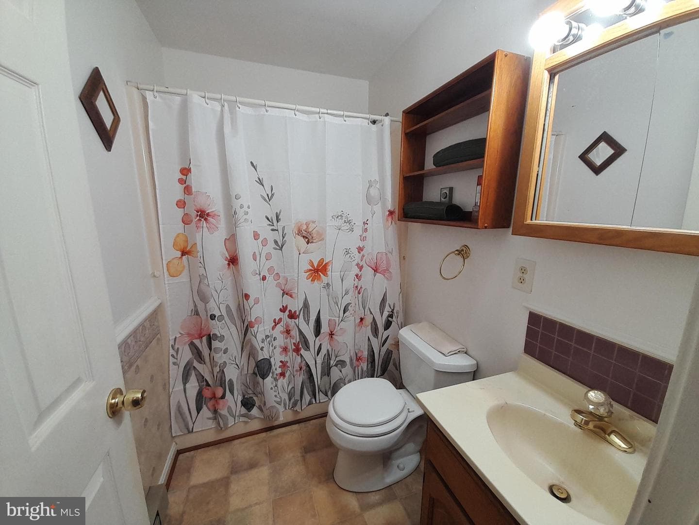 243 Fulton Avenue photo 21