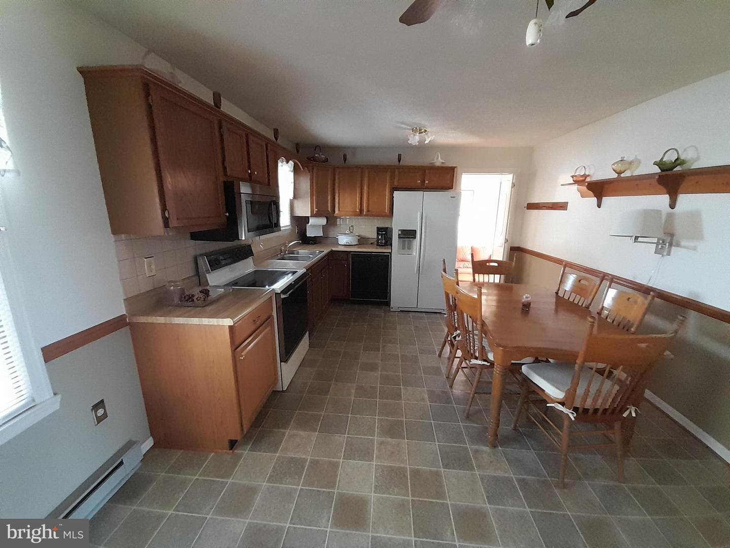 243 Fulton Avenue photo 9