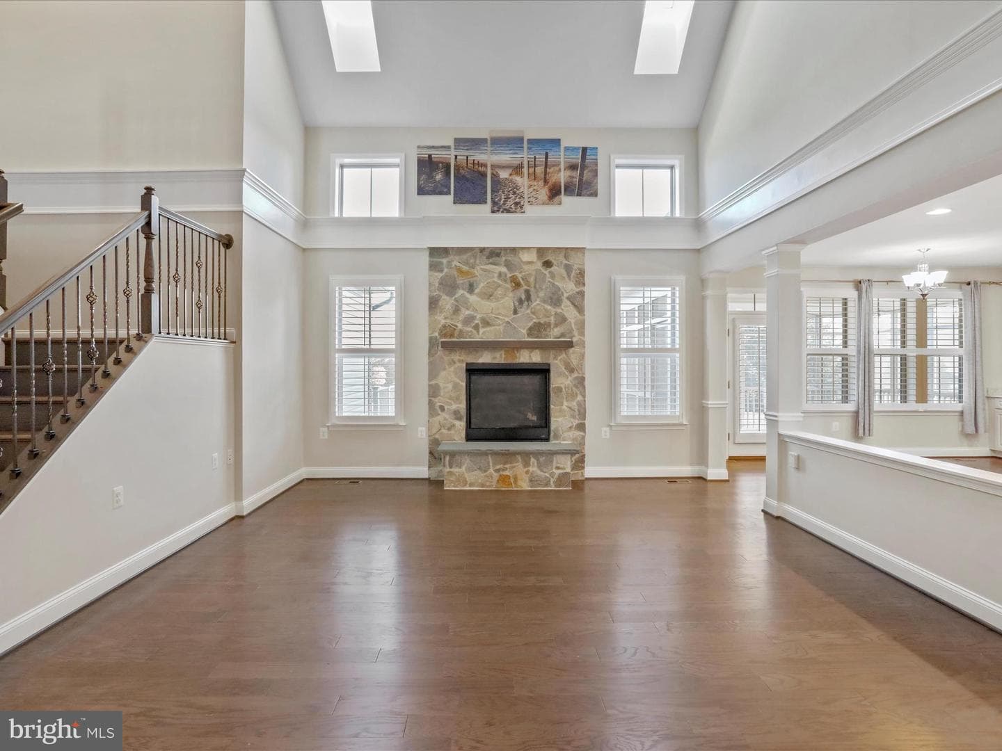 64 Robinson Way photo 3