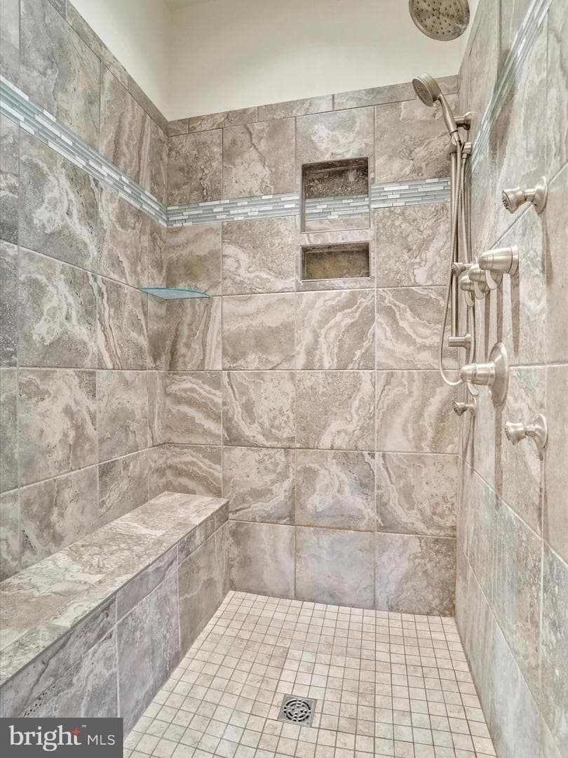 64 Robinson Way photo 30