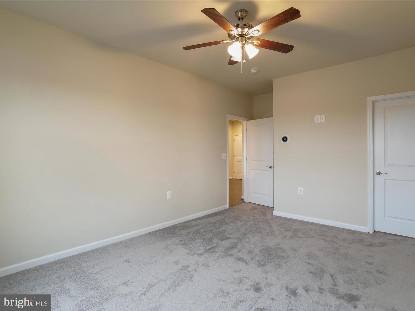 64 Robinson Way photo 38