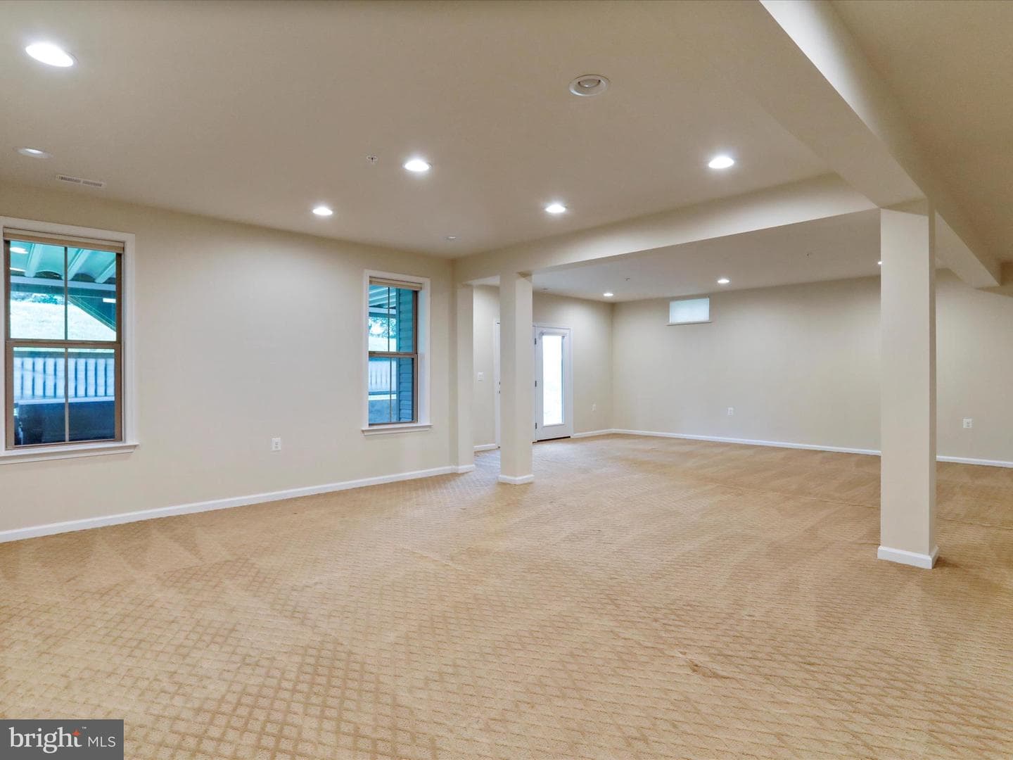 64 Robinson Way photo 46
