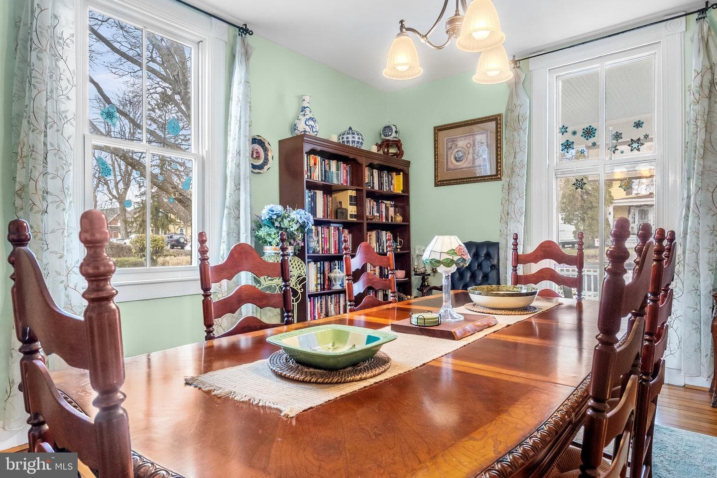 402 S Samuel Street photo 23