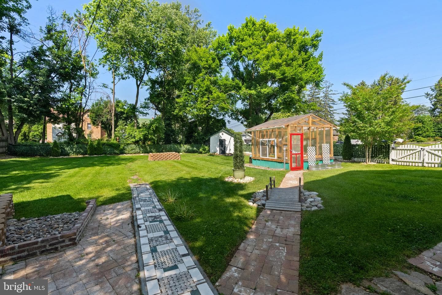 402 S Samuel Street photo 62