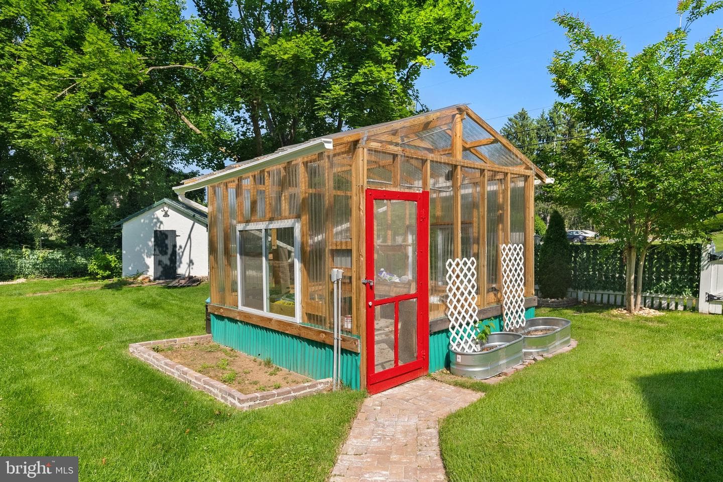 402 S Samuel Street photo 64