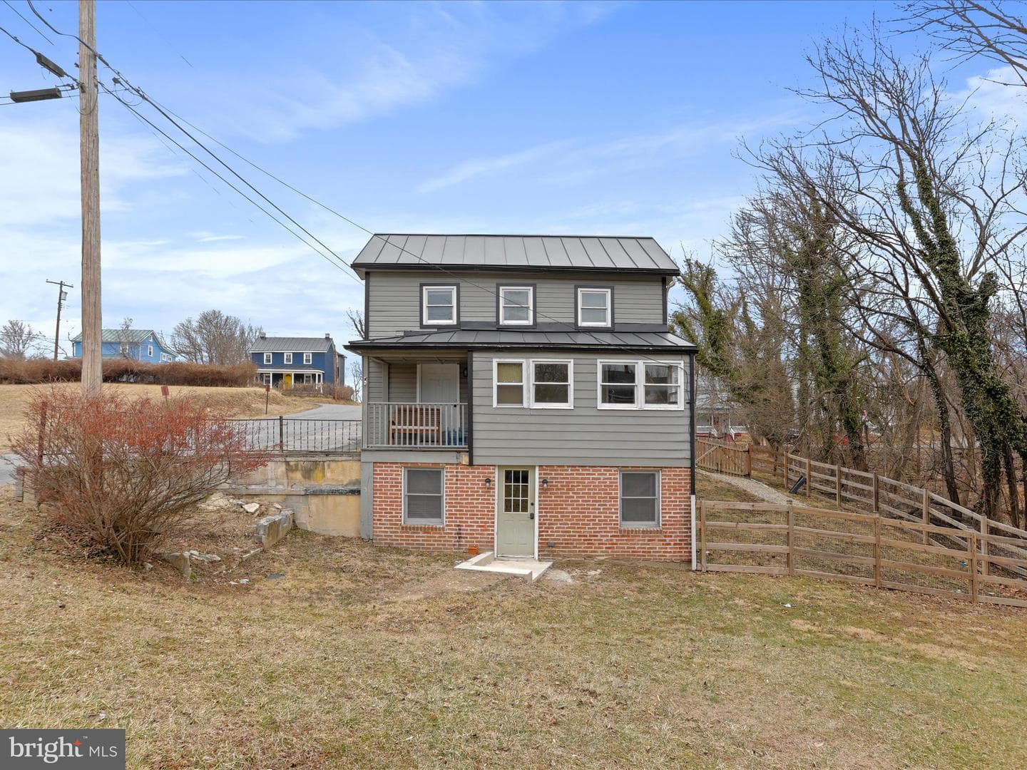 501 Franklin Street photo 2