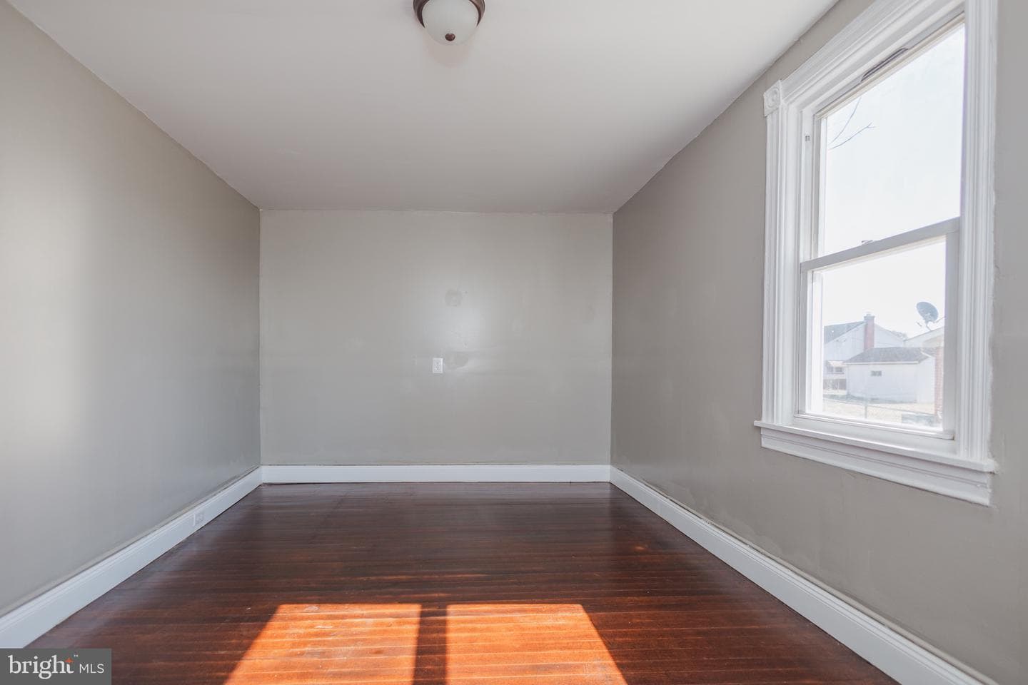 203 S George Street photo 18