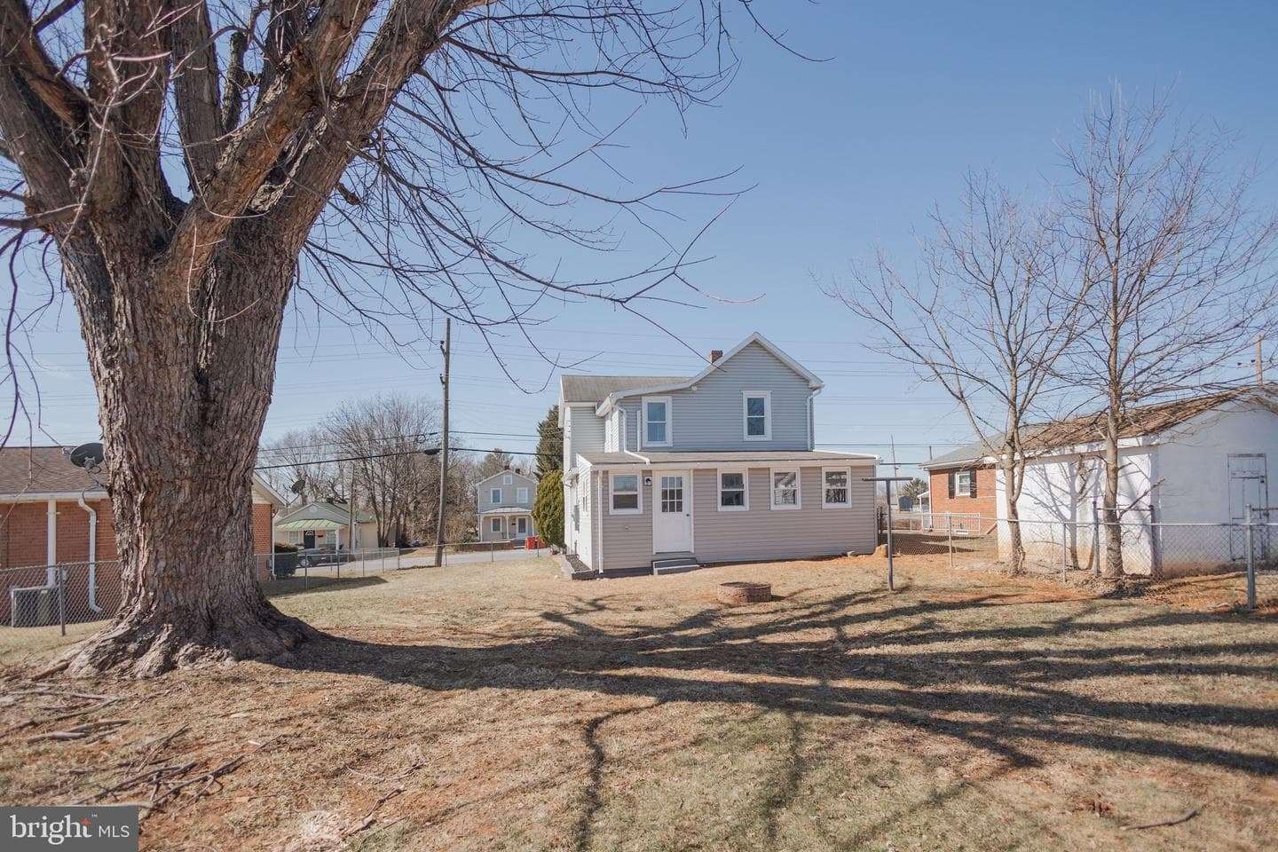 203 S George Street photo 35