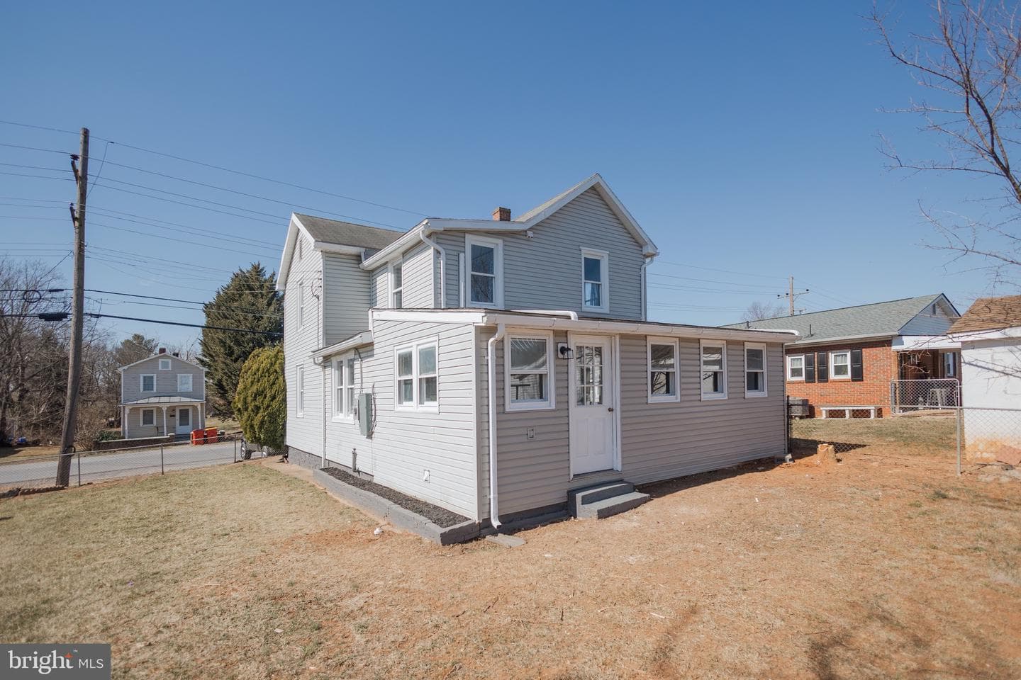 203 S George Street photo 36