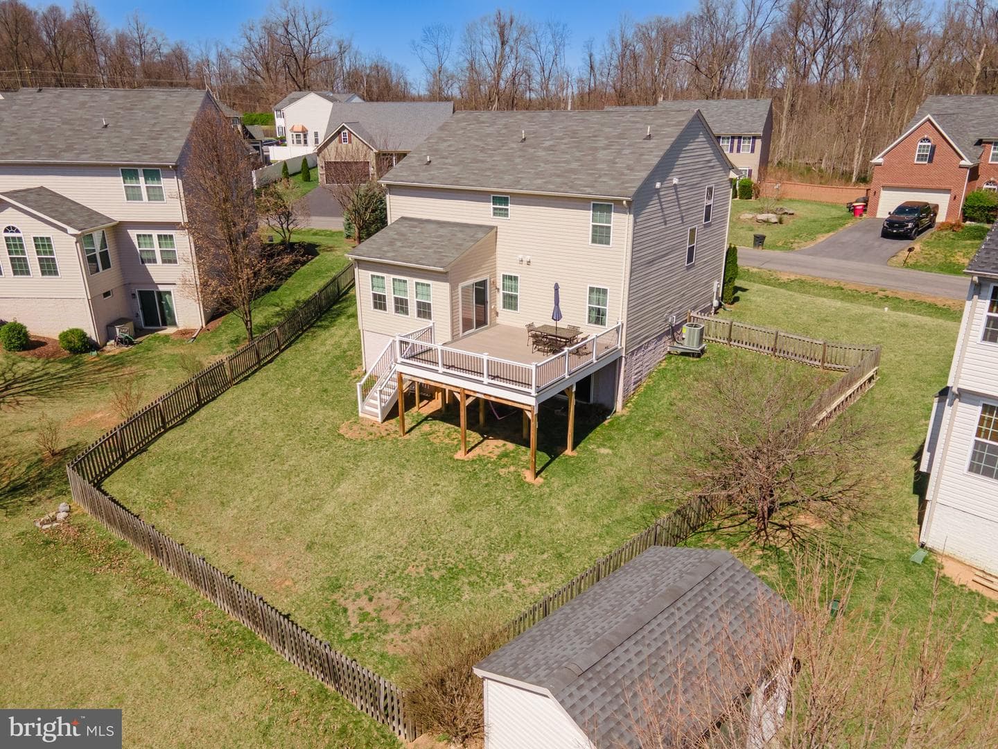 424 Maddex Farm Drive photo 3