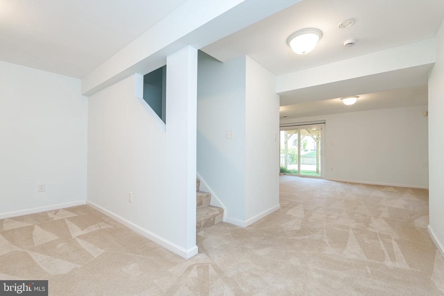 424 Maddex Farm Drive photo 32