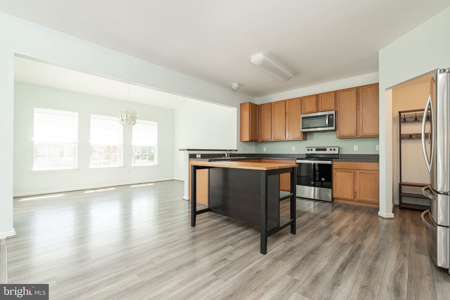 424 Maddex Farm Drive photo 5