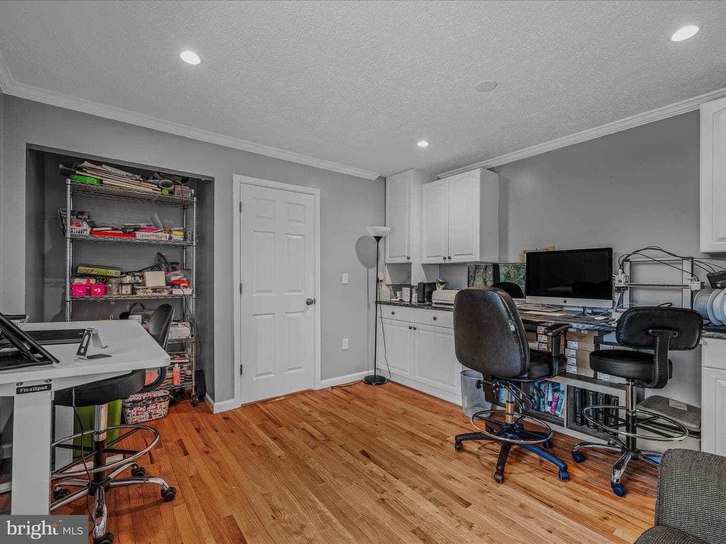 240 W Blakeley Drive W photo 34