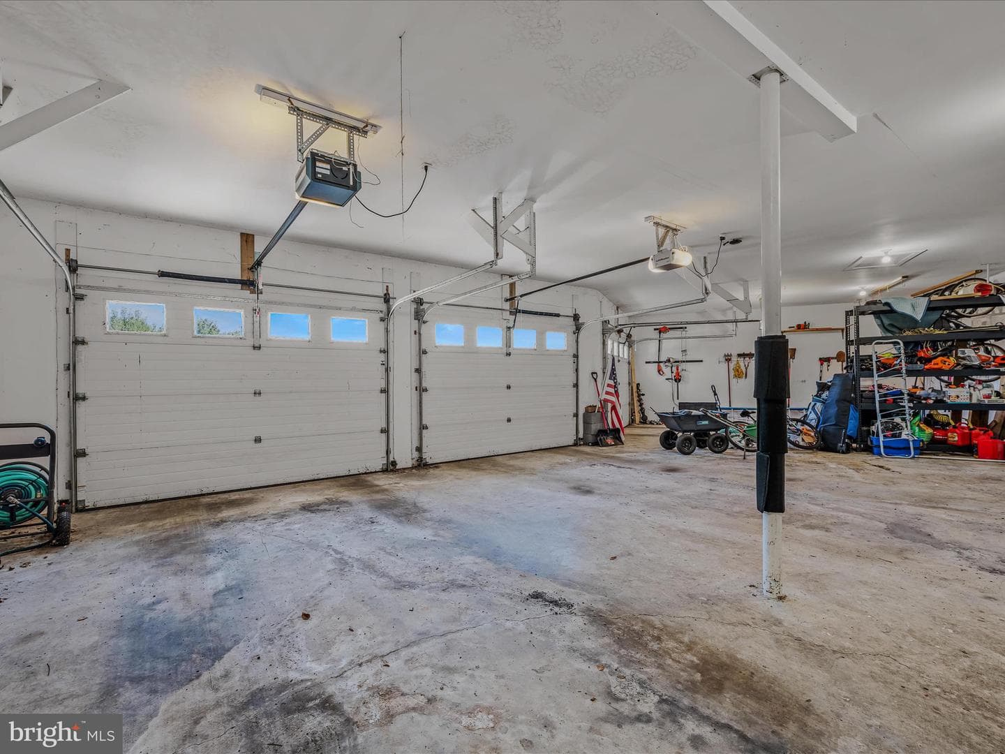 240 W Blakeley Drive W photo 63