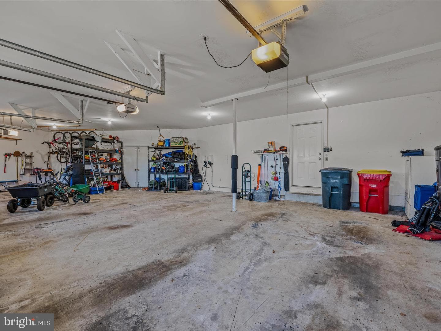 240 W Blakeley Drive W photo 64