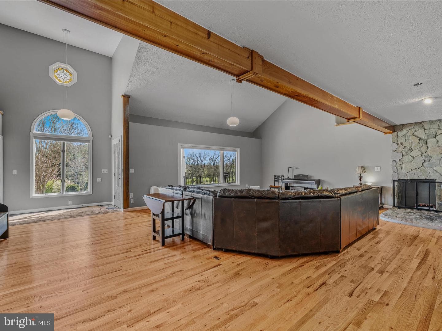 240 W Blakeley Drive W photo 9