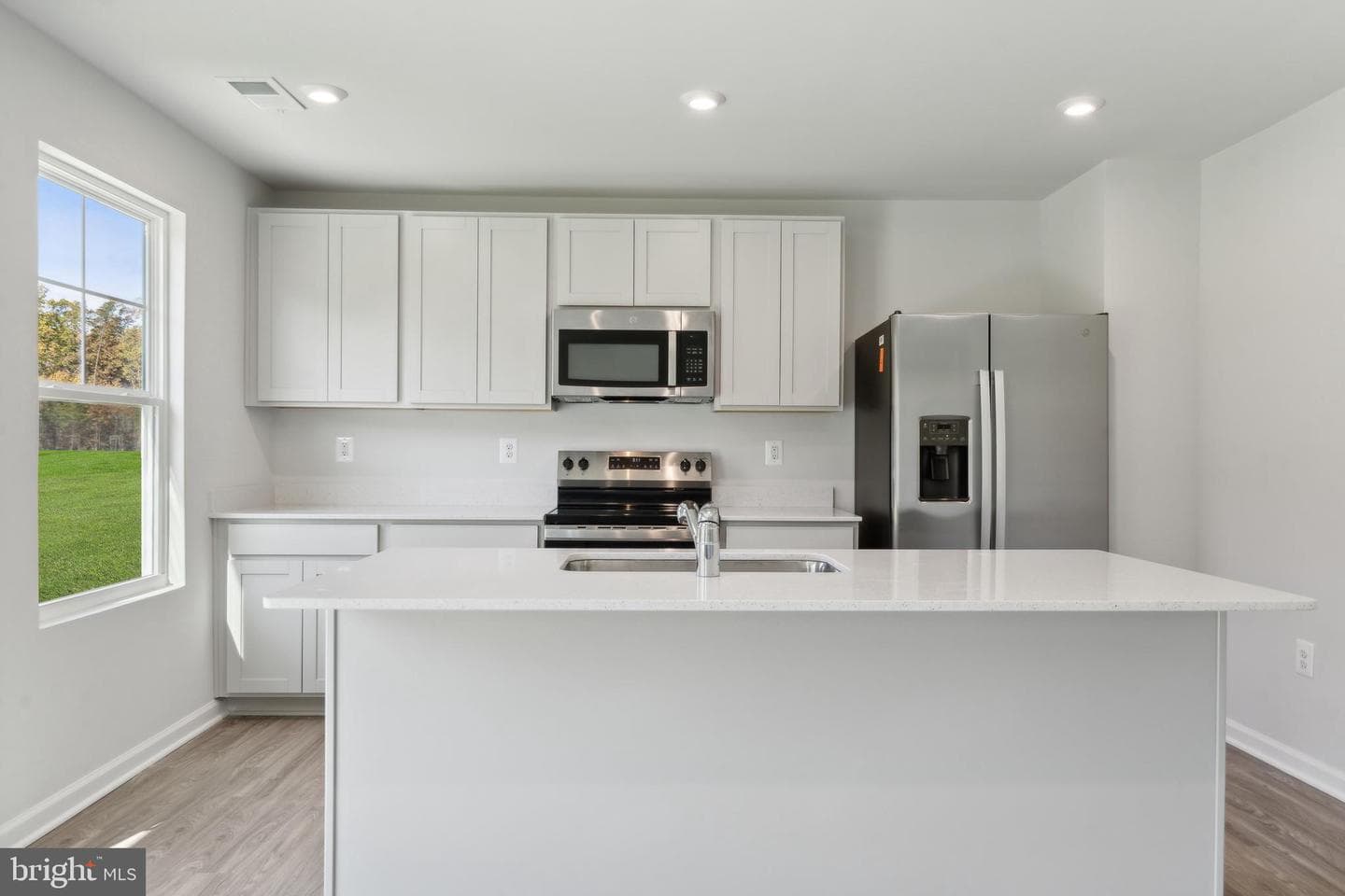 39 Holly Road photo 10