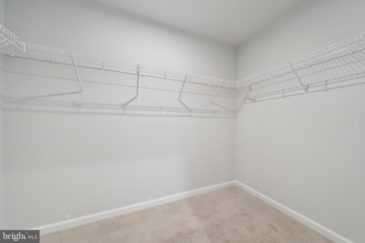 39 Holly Road photo 19