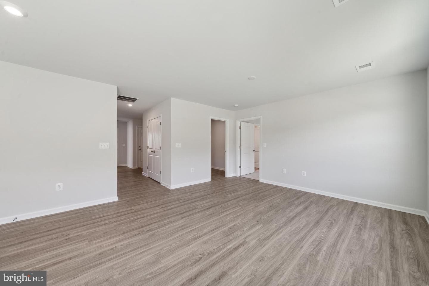 39 Holly Road photo 22