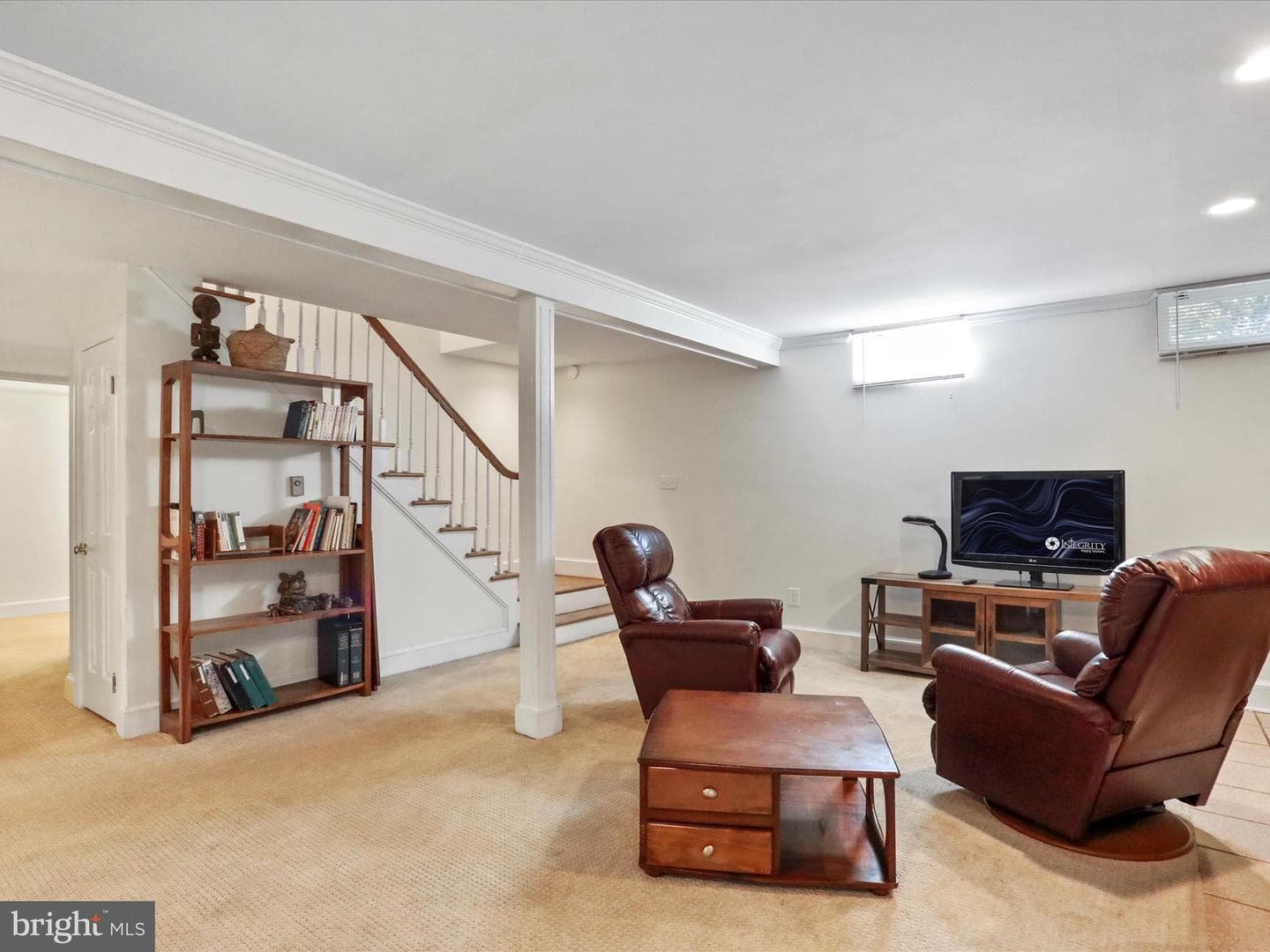 1075 Willowdale Drive photo 35